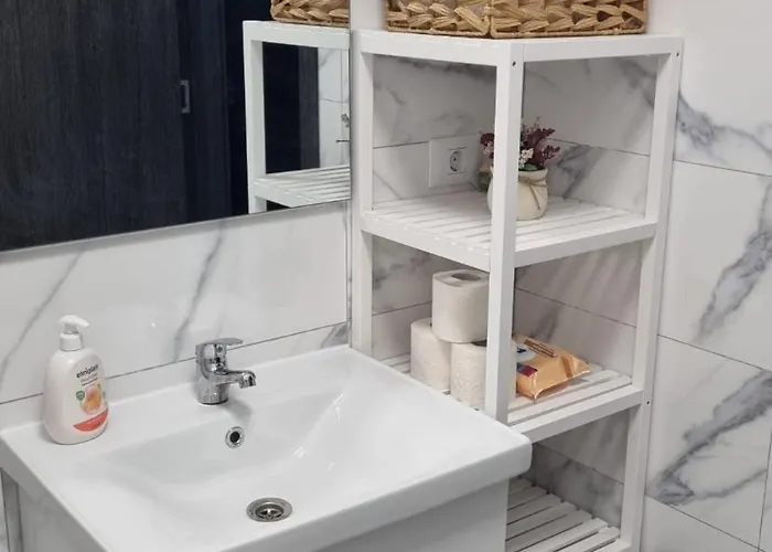 Cozy Pallady Apartment *
